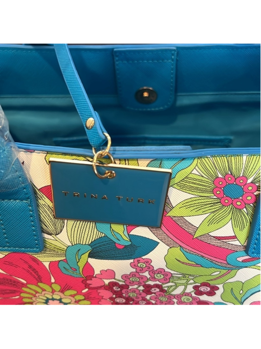 TRINA TURK TOTE NEW WITH TAGS - Picture 7 of 12